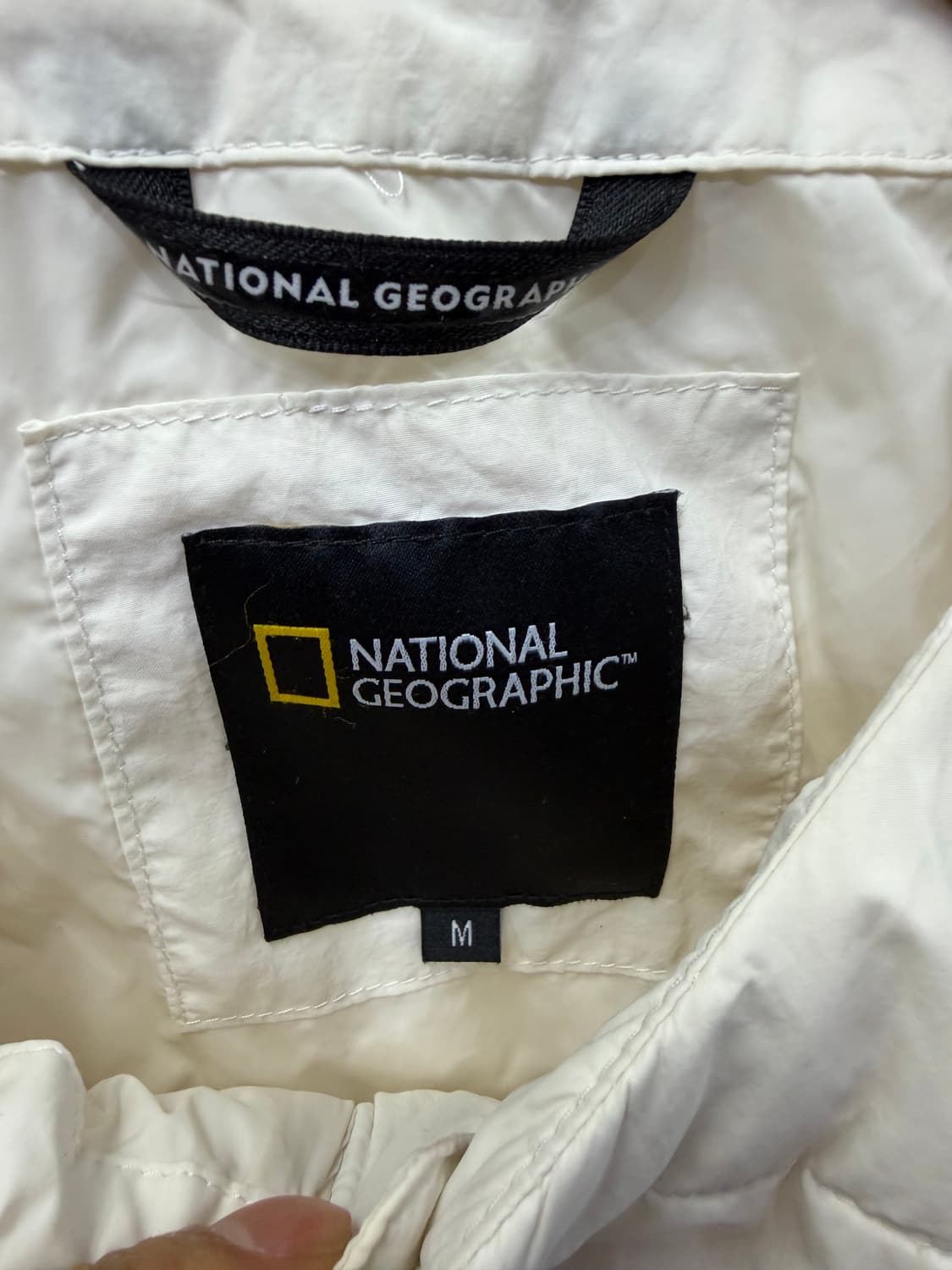 정품) 내셔널지오그래픽 여성 경량패딩 M 상품이미지6