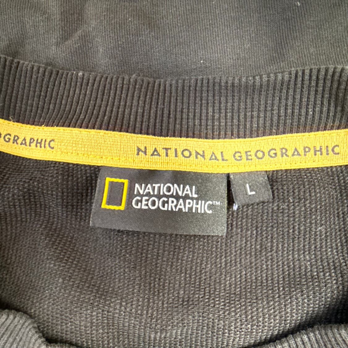 L 네셔널지오그래픽 스몰로고 맨투맨 0310T 상품이미지3
