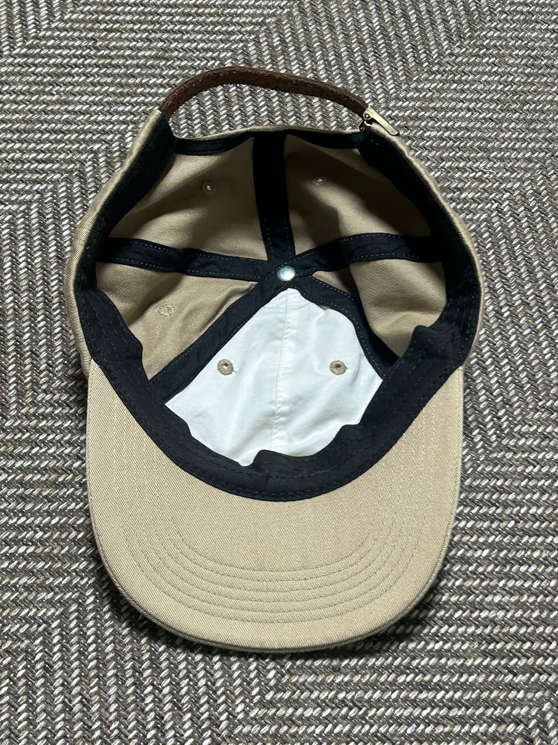 슈프림 베이지 볼캡 상품이미지4