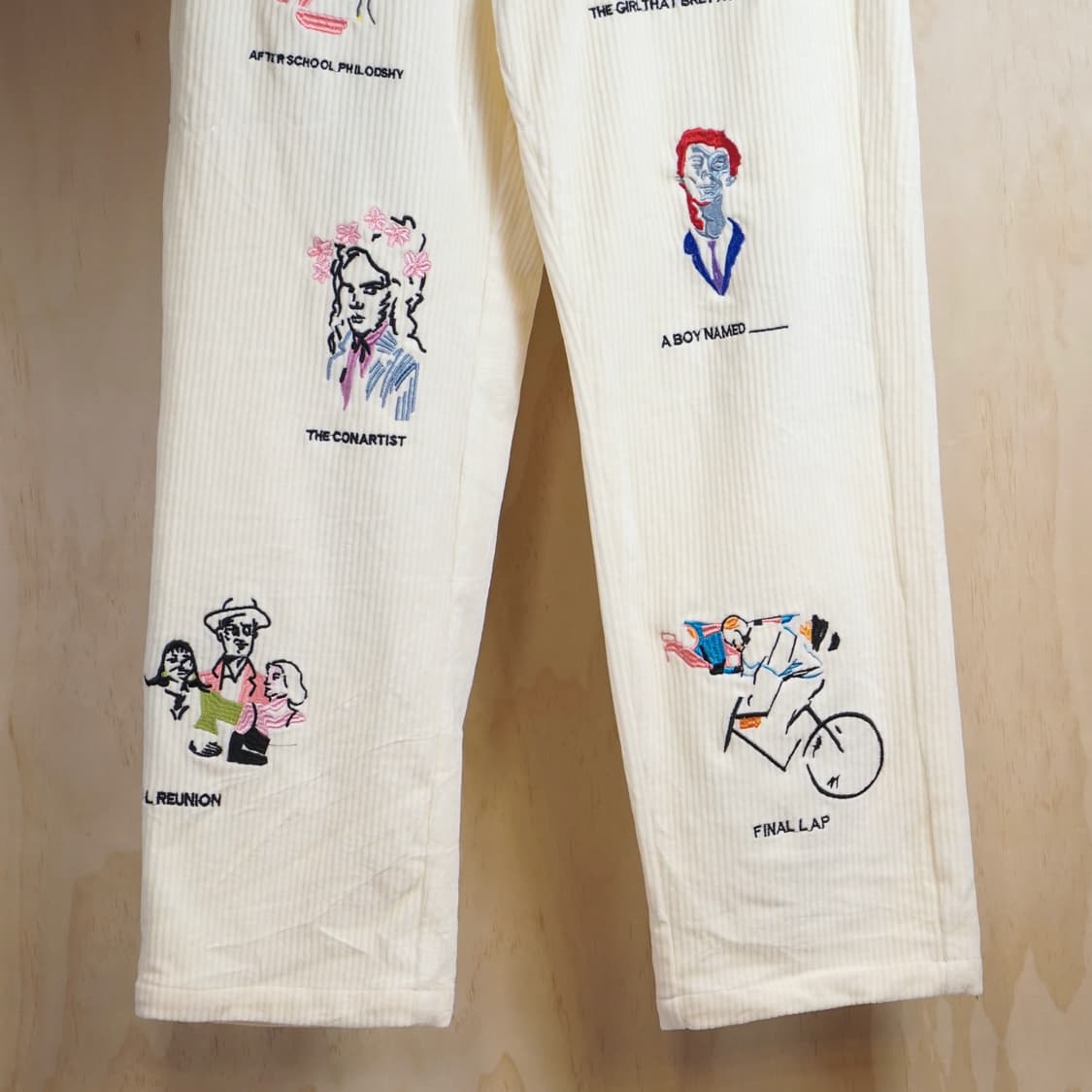 Kidsuper 키드슈퍼 뮤지엄 자수 팬츠 상품이미지6