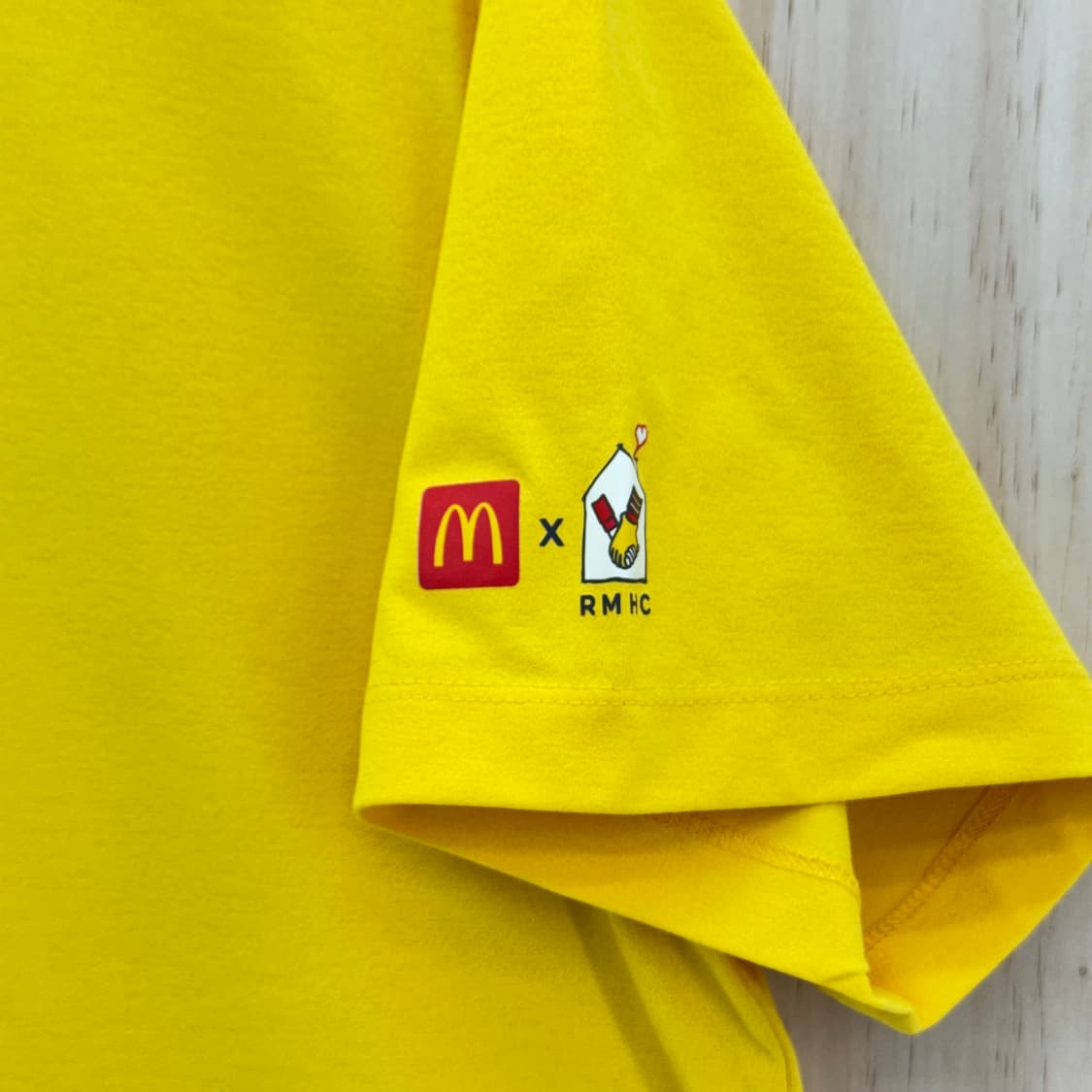맥도날드 I'm lovin' it 반팔 티셔츠 옐로우 상품이미지5