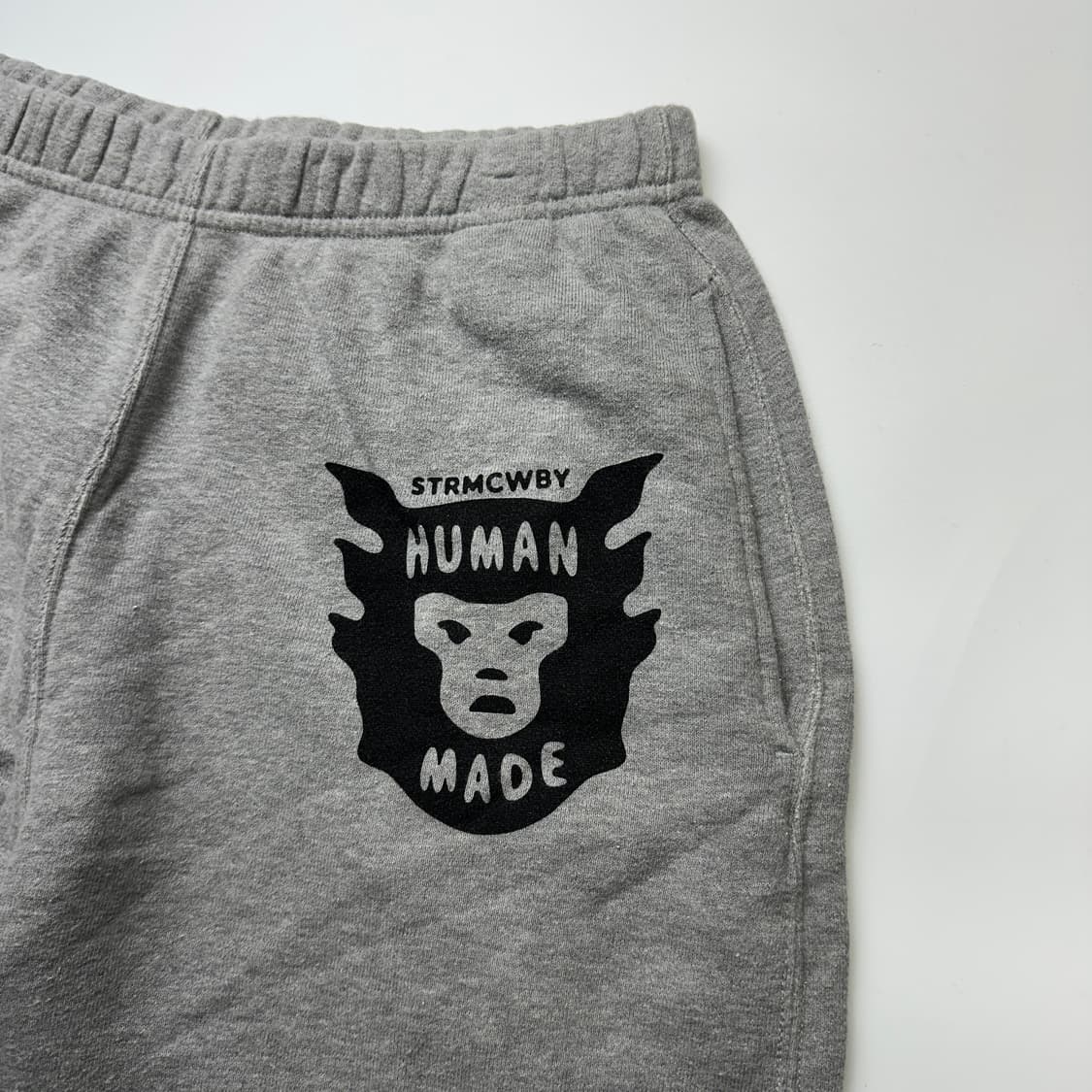 HUMAN MADE 휴먼메이드 스웨트쇼츠 반바지 상품이미지2