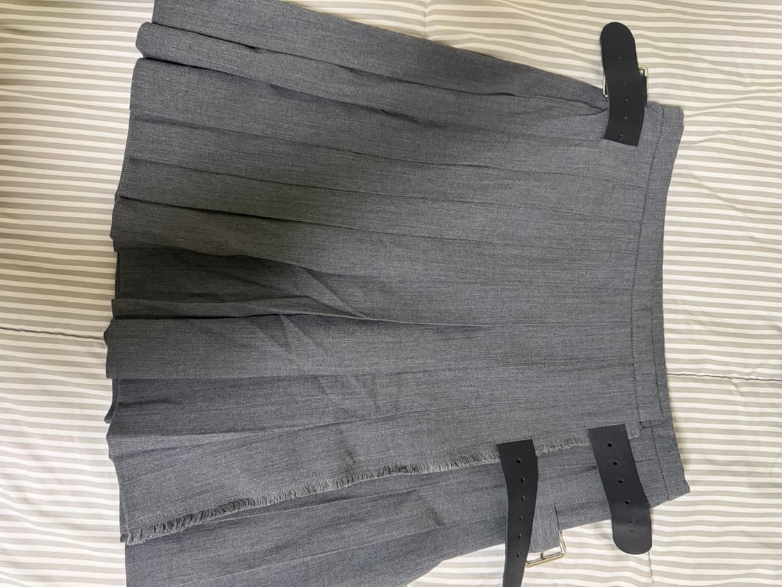 할로미늄 SHORT PLEATED WRAP SKIRT  / GRAY 상품이미지2