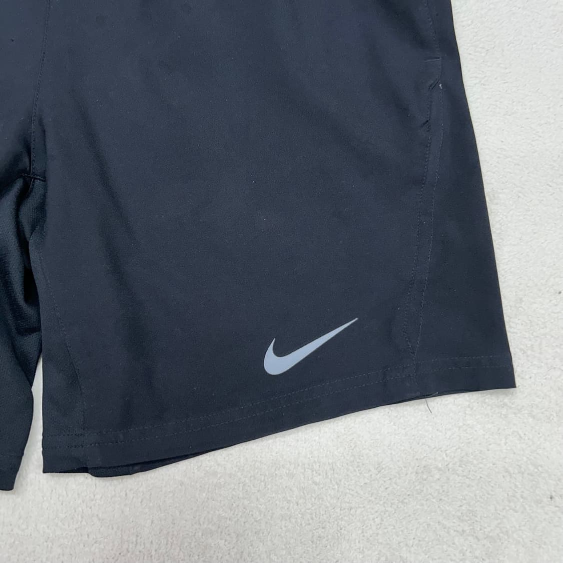Nike black running shorts 상품이미지5