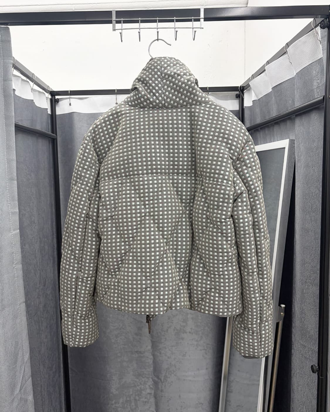 조르지오 아르마니 스퀘어 도트 패 상품이미지3