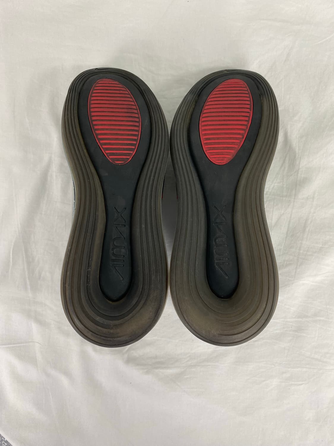 나이키 x 언더커버 에어맥스 720 블랙 270 상품이미지7