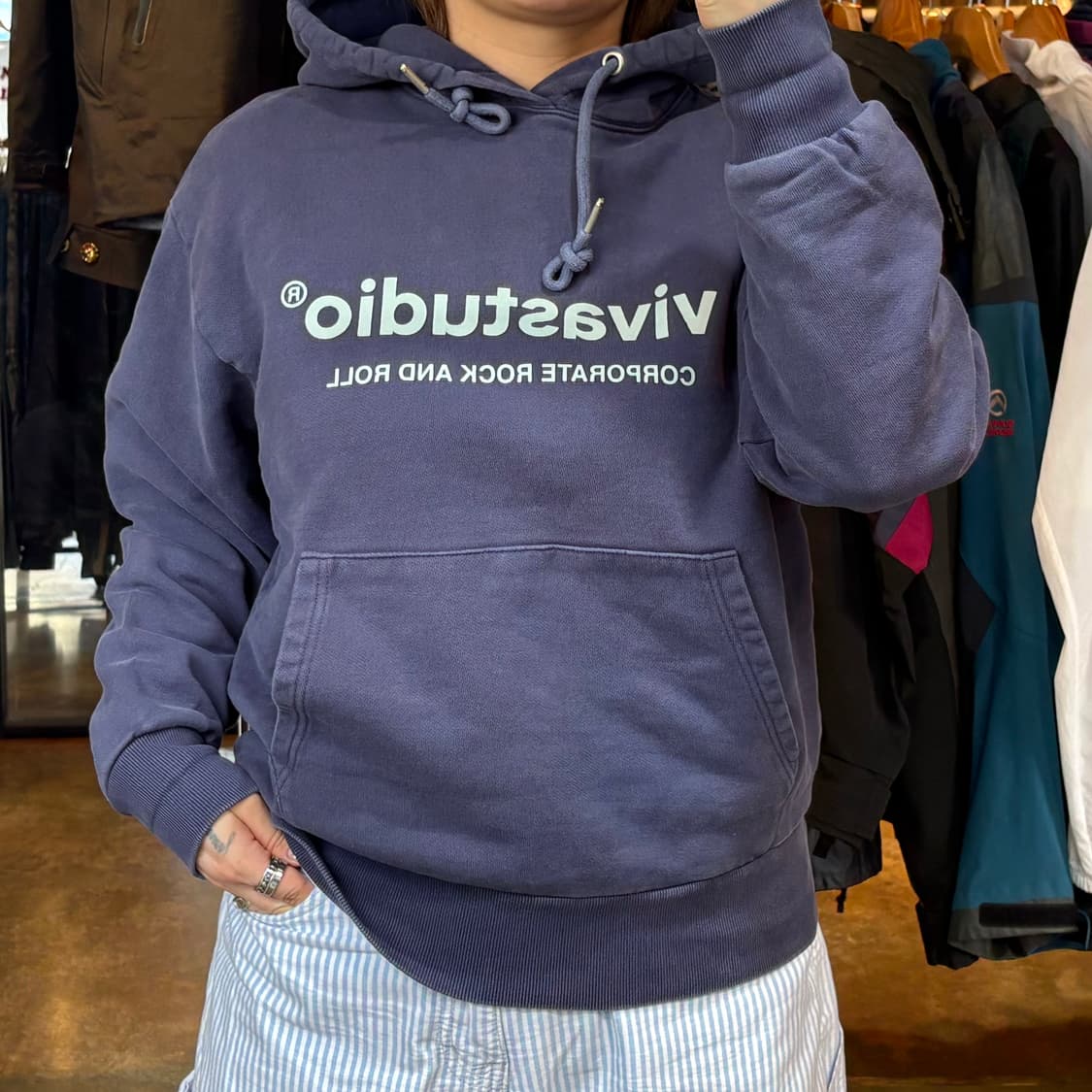 비바스튜디오 로고 후드 상품이미지1