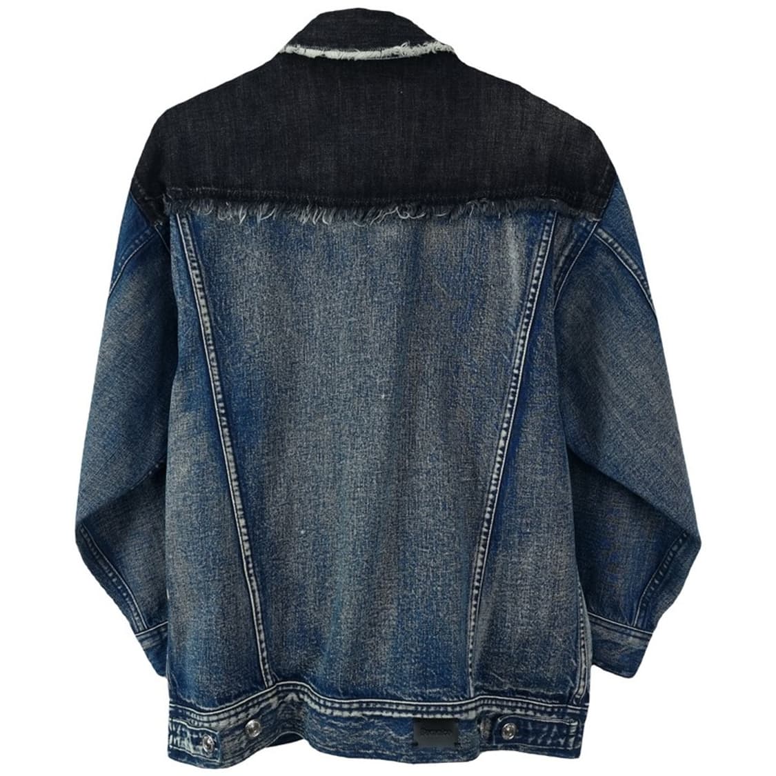 [베르니스] 19 S/S 빈티지 가공 투톤 오버핏 데님 자켓 P01541 상품이미지3