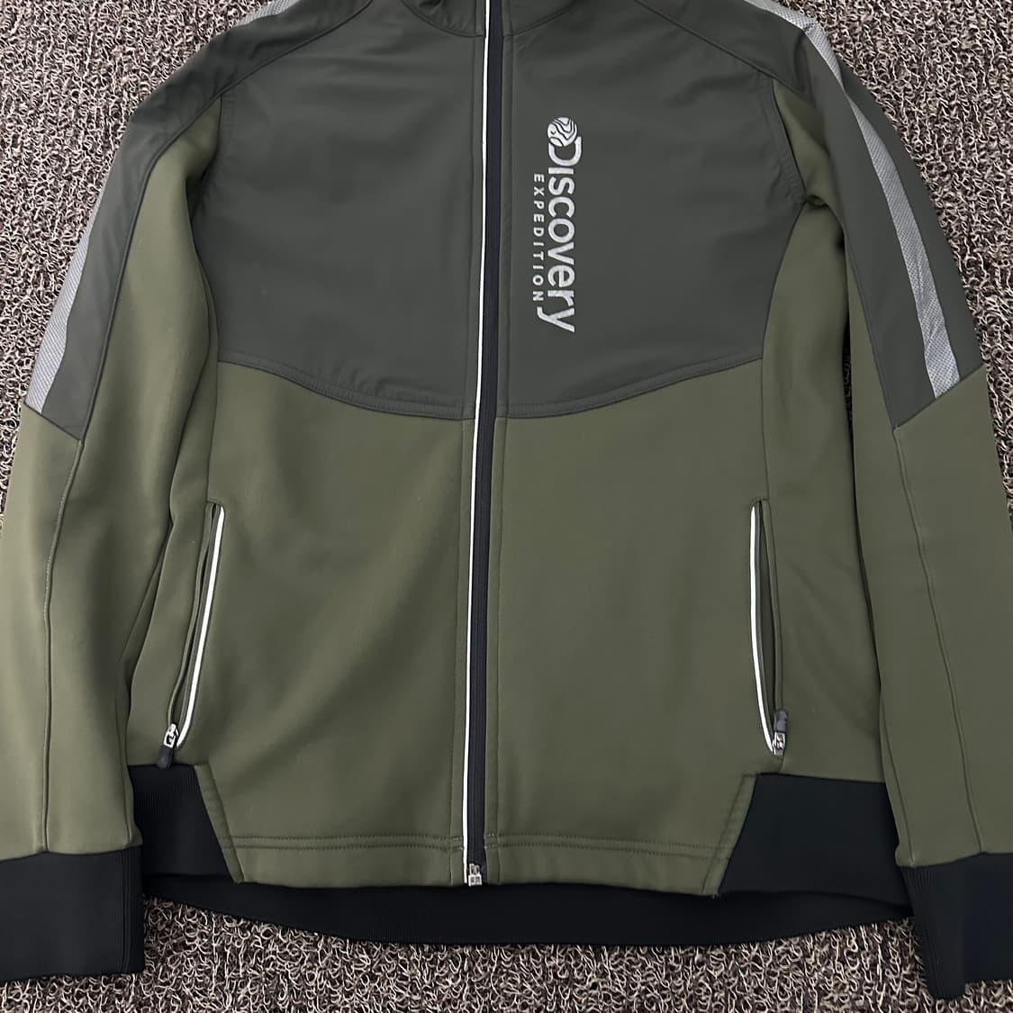 디스커버리 기모 집업 카키 100(L) 상품이미지3