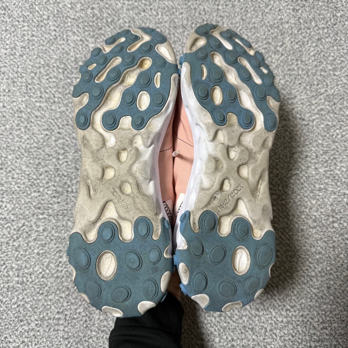 [정가 16만원] 나이키 엘리먼트55 스니커즈 250 상품이미지6