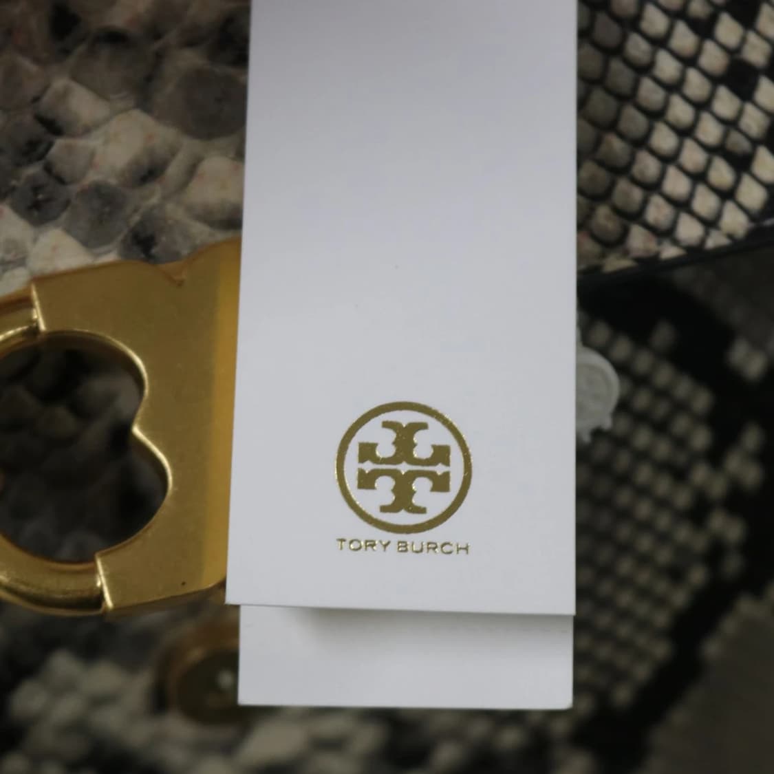 토리버치 금장 체인 숄더 백 63376 상품이미지9