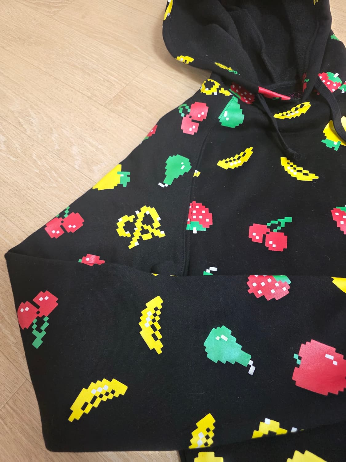 [미사용] MISHKA 미쉬카 픽셀 패턴 프린팅 후드티 S 상품이미지4