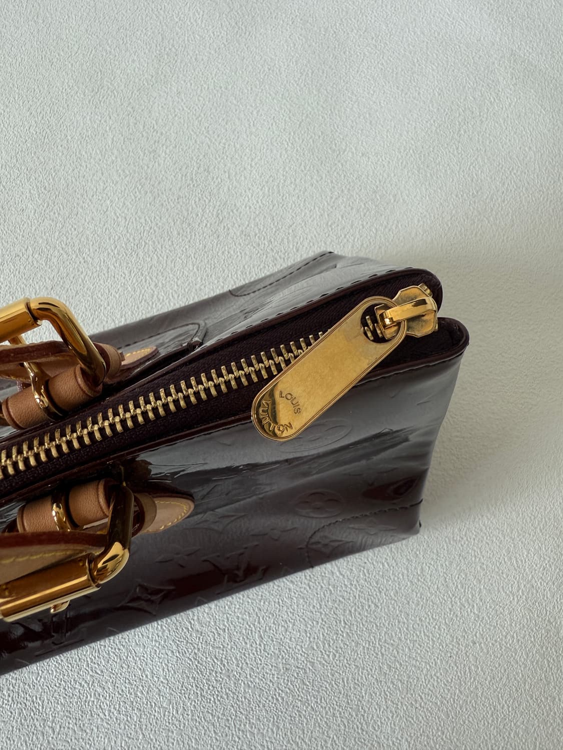 루이비통(Louis vuitton) 베르니 로즈우드 숄더백(FRANCE) 상품이미지8