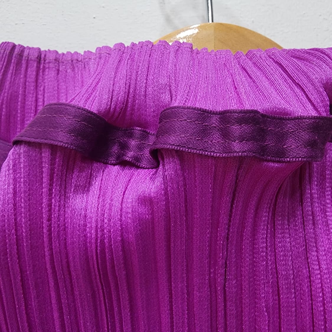 플리츠플리즈 하이넥 긴팔  퍼플 3사이즈 상품이미지4