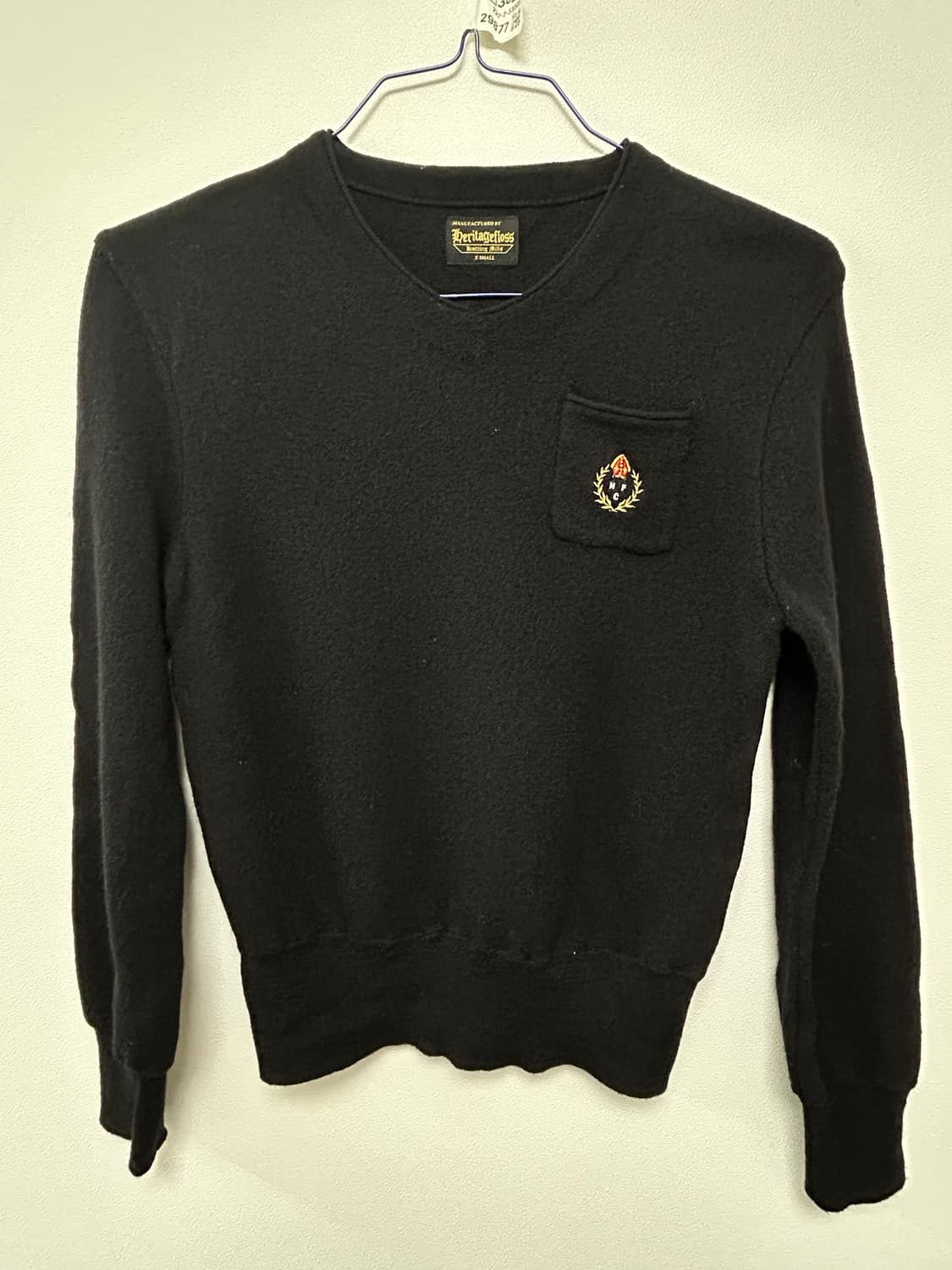 헤리티지플로스 브이넥 니트 블랙 상품이미지1