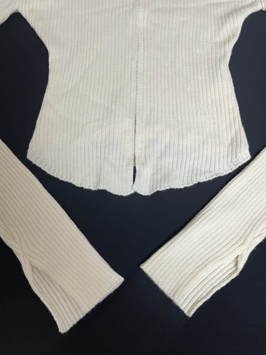 미스치프 롱슬리브 니트 상품이미지3