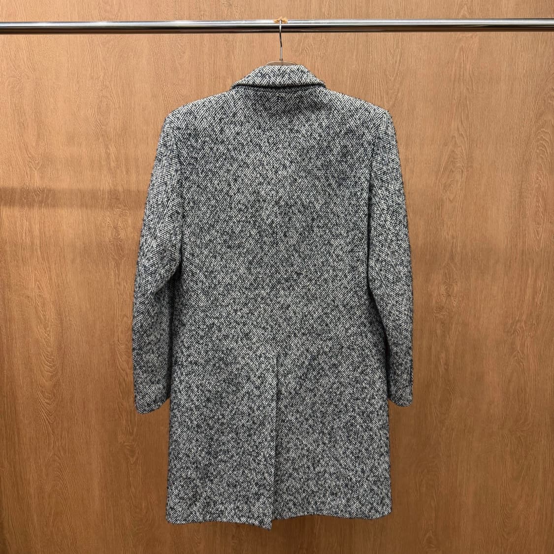 산드로 헤링본 코트 더블 브레스티드 테일러드 카라 포켓 디테일 그레이 상품이미지3