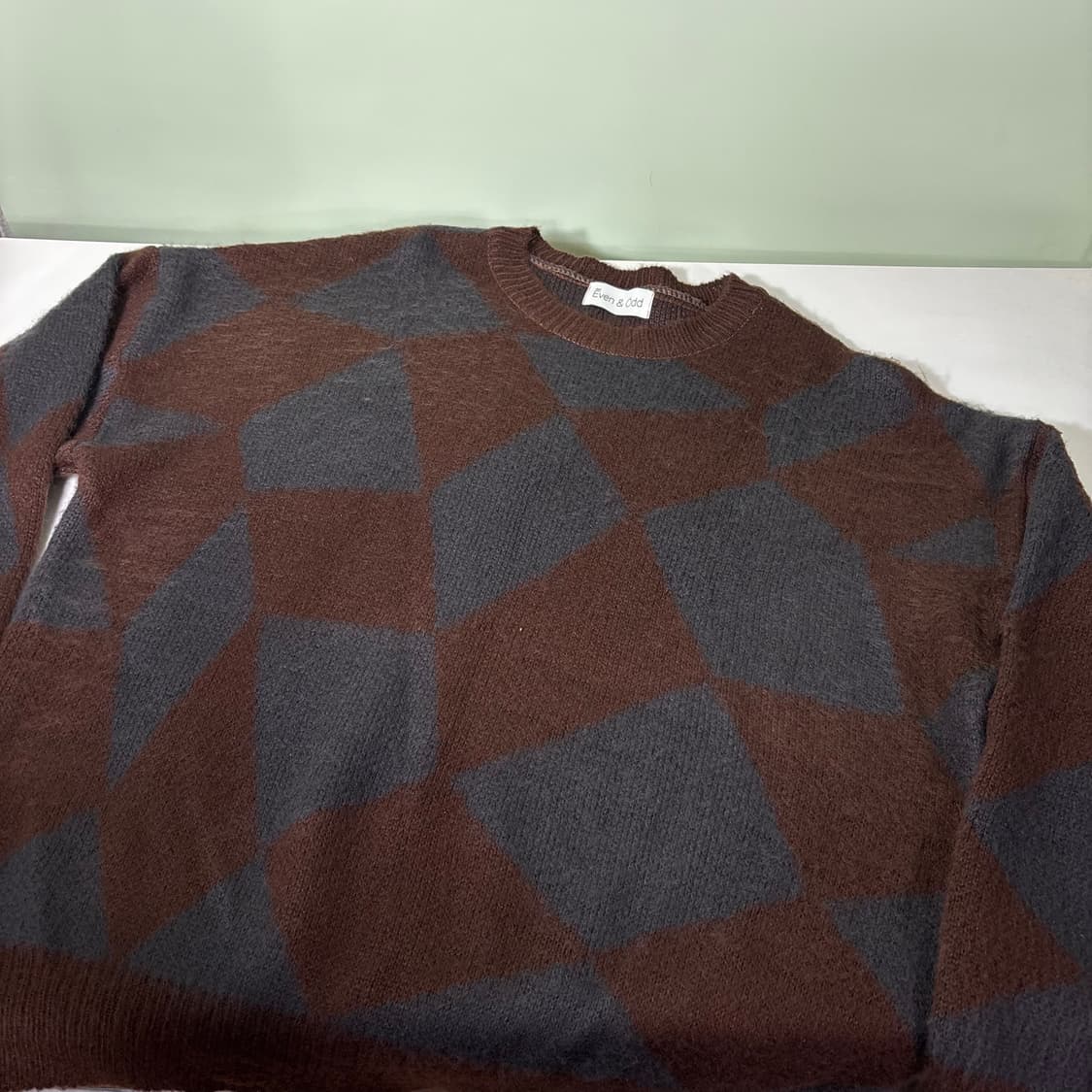 OS 이븐앤오드 루즈오버핏 아가일 보카시니트 상품이미지2