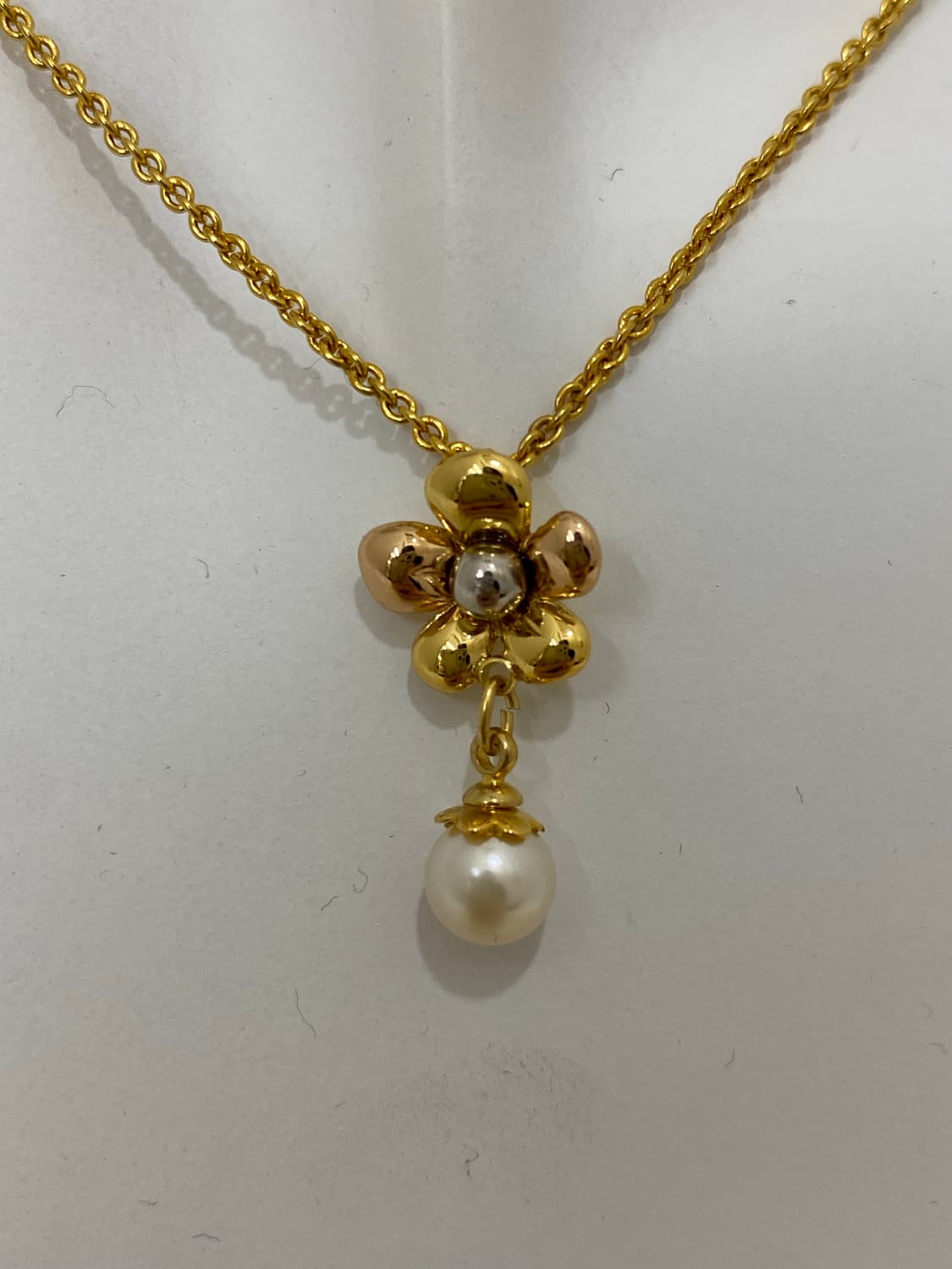 Courrèges 골드 플라워 진주 드롭 목걸이 상품이미지3