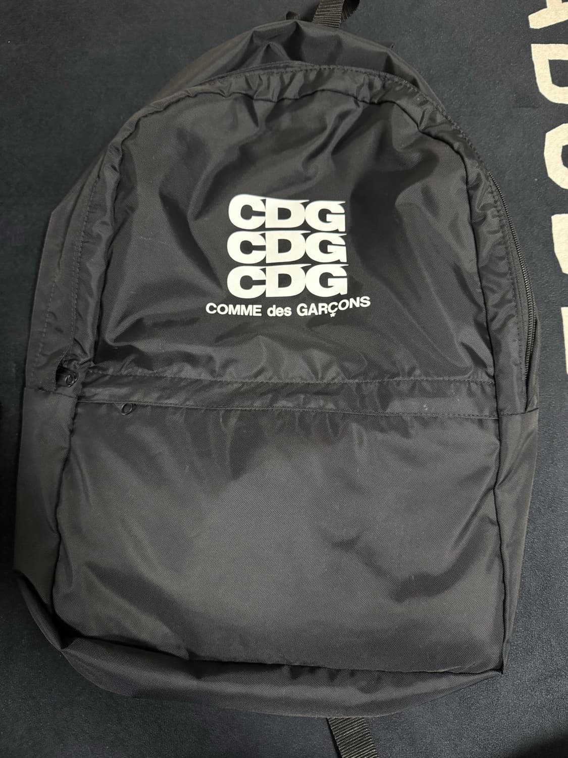 꼼데가르송 CDG 로고 나일론 백팩 정품 판매합니다 상품이미지1
