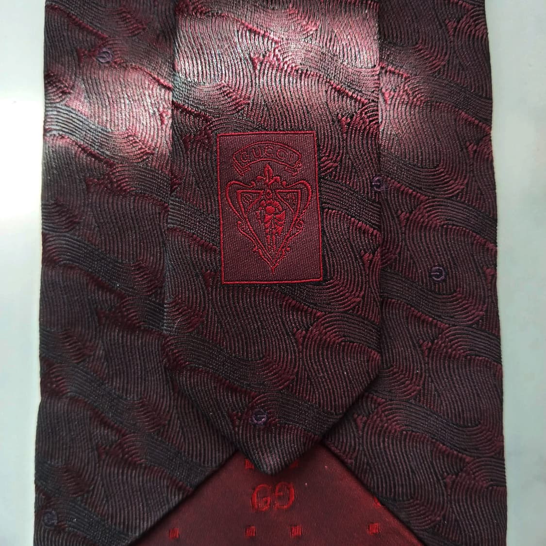 구찌 실크 버건디 자카드 G 패턴 넥타이 9.6cm A+등급 K998
 상품이미지7