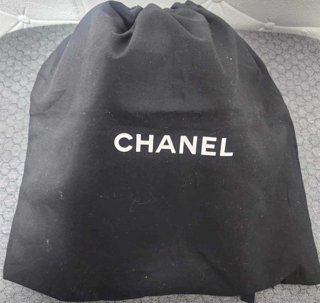 [정품] 샤넬 스니커즈 운동화 CC로고 테니스 런닝화 블랙/화이트 40 상품이미지7