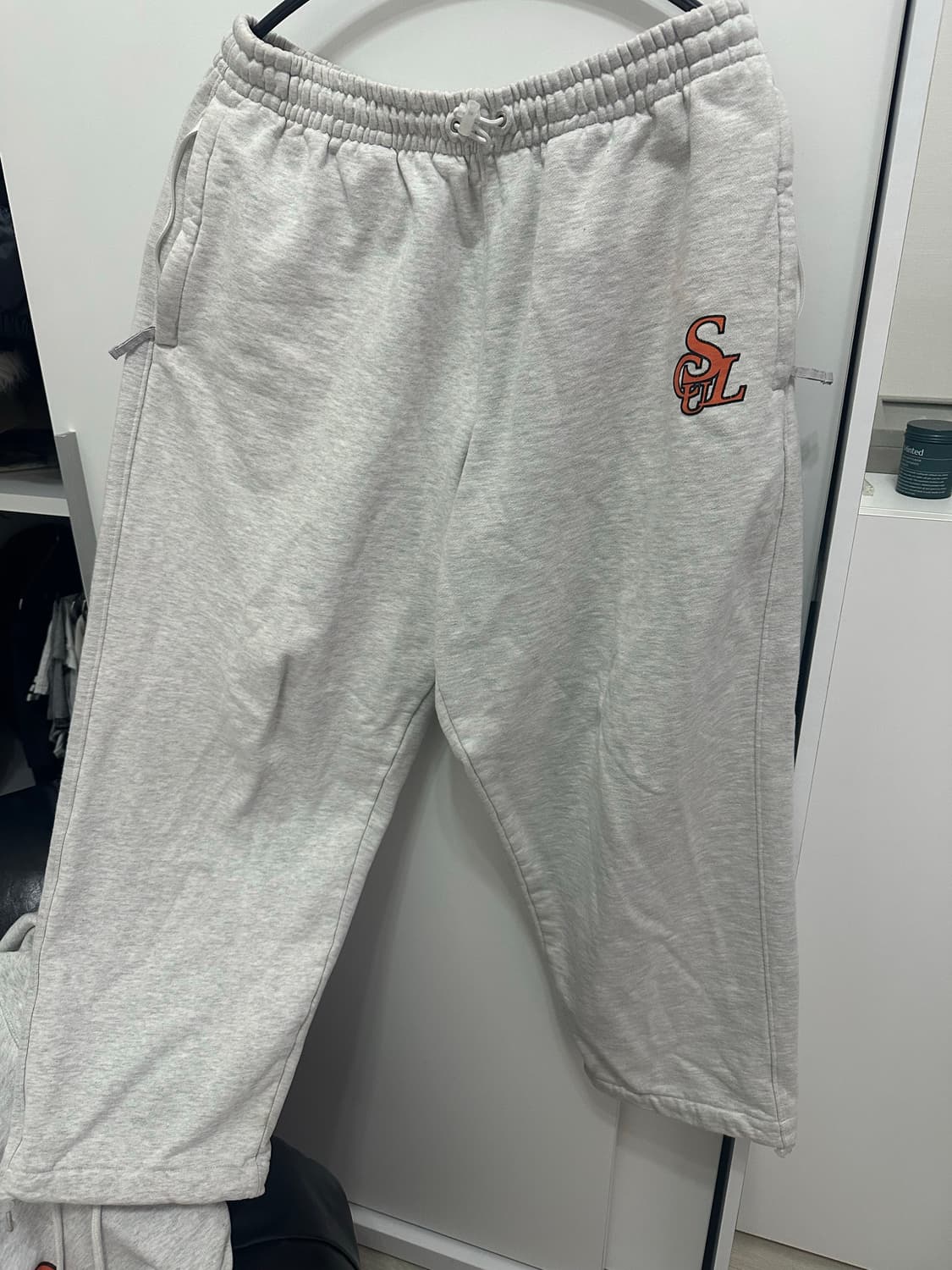 스컬프터 후드티 조거팬츠 트레이닝 세트 상품이미지3