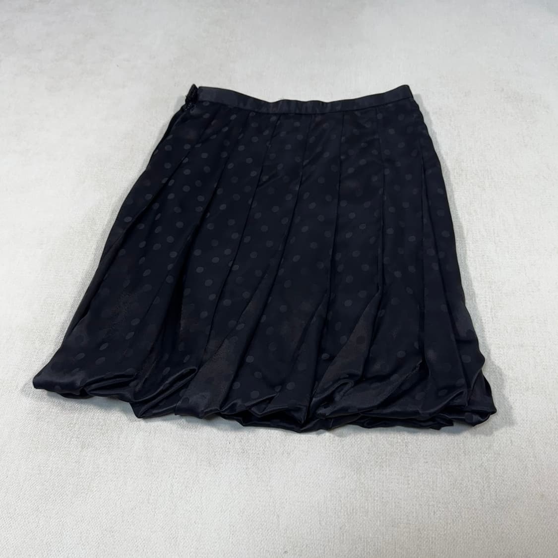 Dot 3D Voluminous Black Skirt  상품이미지4