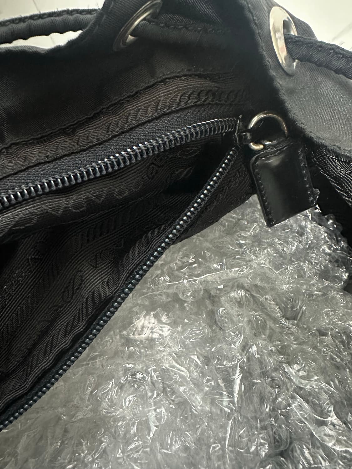 [A 정품] 프라다 투포켓 백팩 미디움 상품이미지7