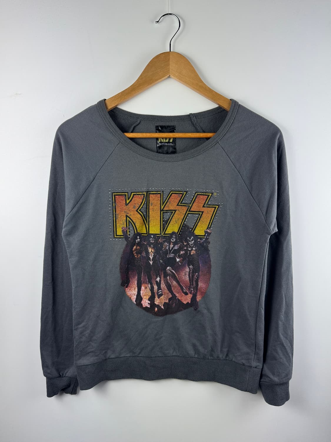 KISS 오피셜  롱슬리브1737 상품이미지1