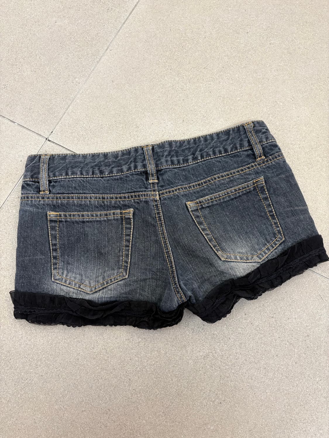 프릴 워싱 데님 숏츠 상품이미지4