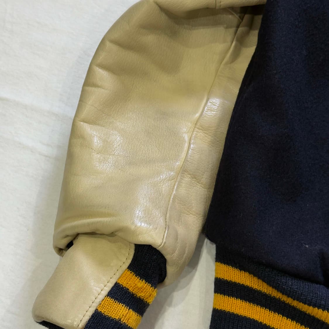 90s 골든베어 레더 울 바시티 자켓 상품이미지7