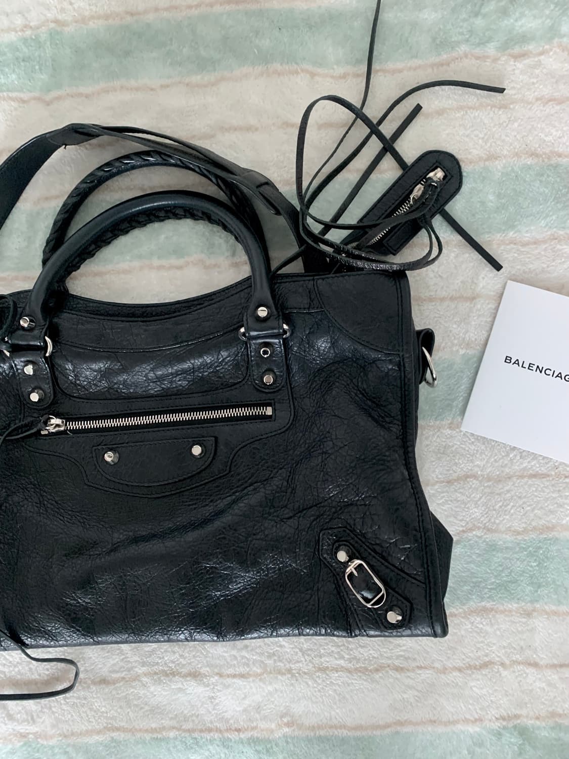 발렌시아가 미듐 모터백 블랙 시티백 은장 미디움 가방 상품이미지4