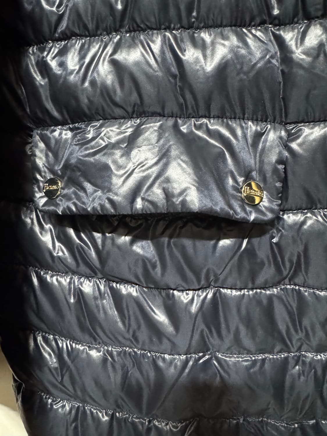 44 (새상품)에르노 울트라라이트 경량 패딩 상품이미지4