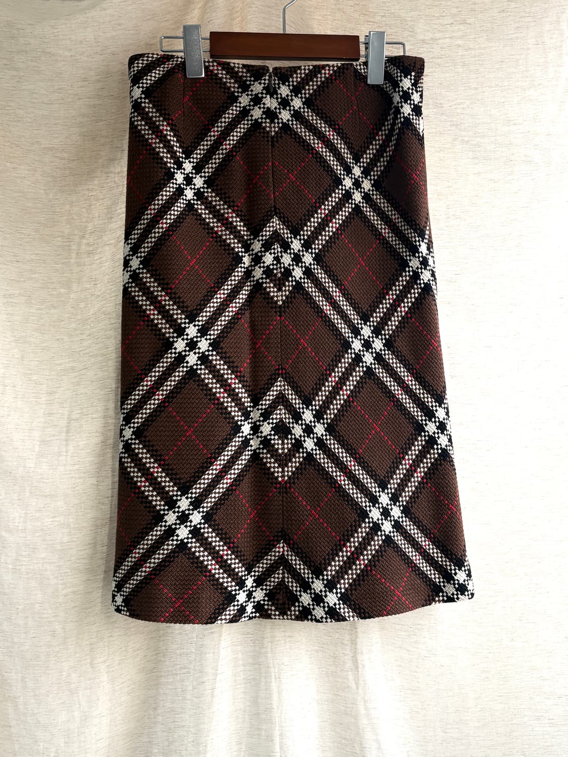 Burberry skirt 버버리 로우웨이스트 미디 스커트 상품이미지2