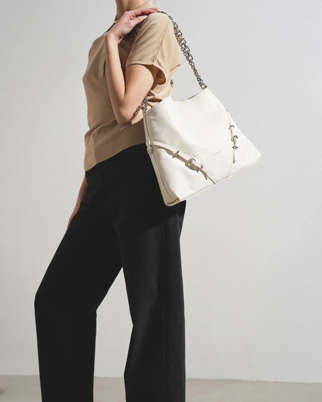 (정품/새상품) GIVENCHY 지방시 여성 미디움 부아유 체인 숄더백 상품이미지5