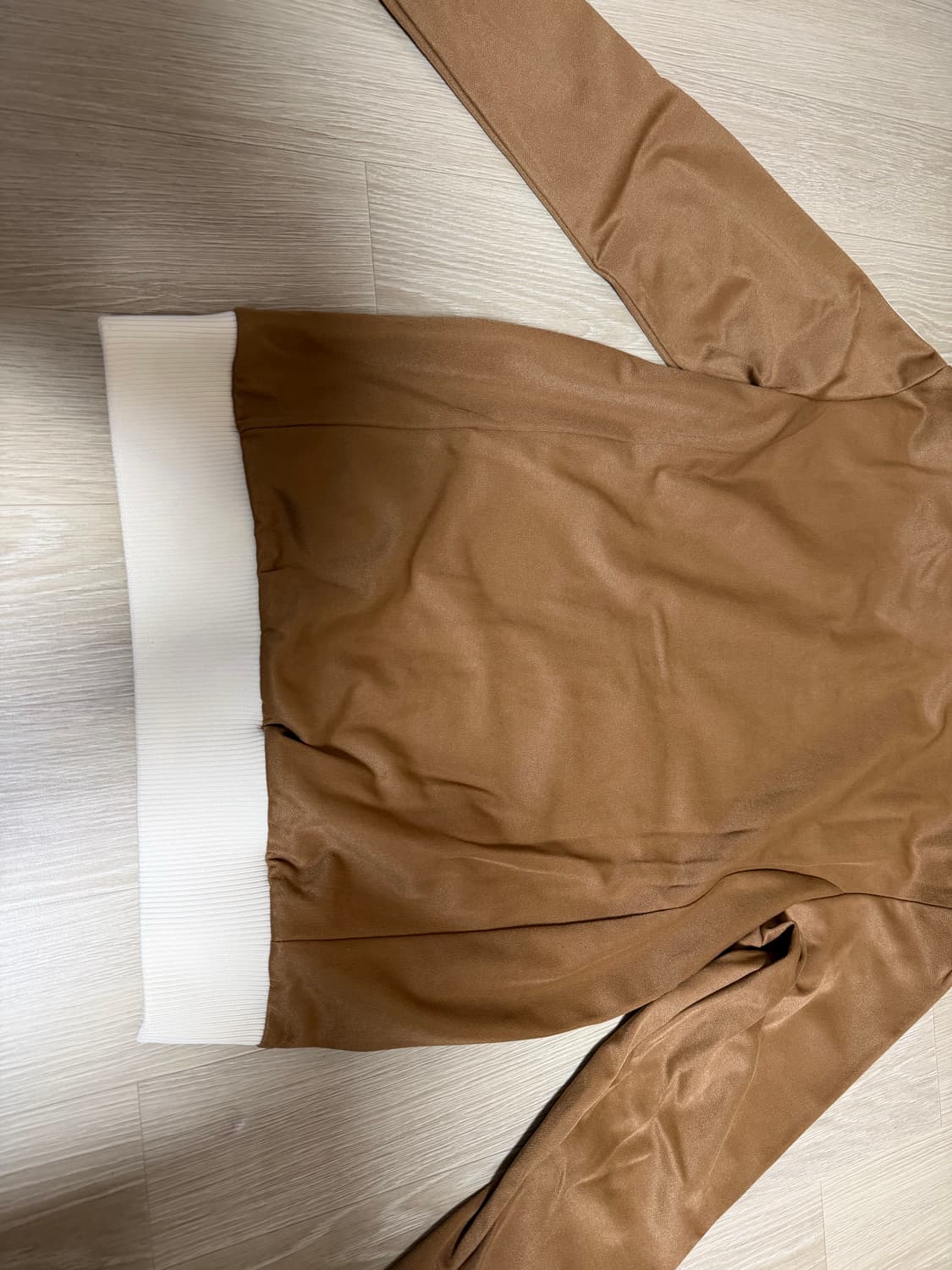 아디다스 아디컬러 헤리티지 나우 스트라이프 트랙탑 상품이미지10