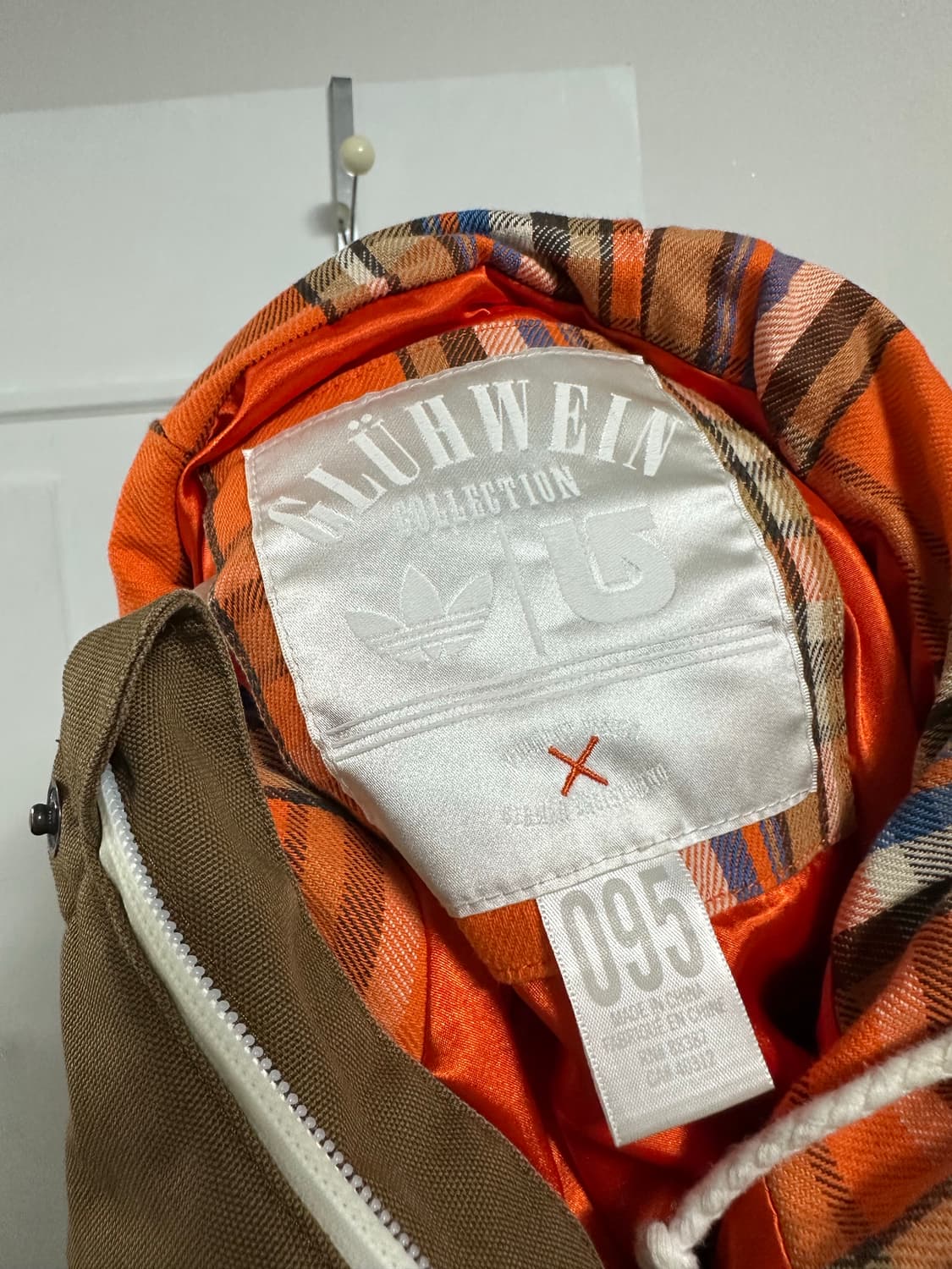 아디다스 버튼 윈터자켓 상품이미지3