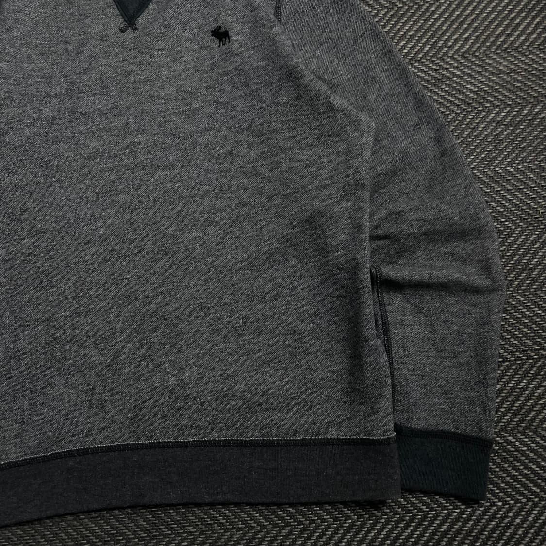 아베크롬비 y2k 디테일 크루넥 스웻 셔츠o 4030 상품이미지2