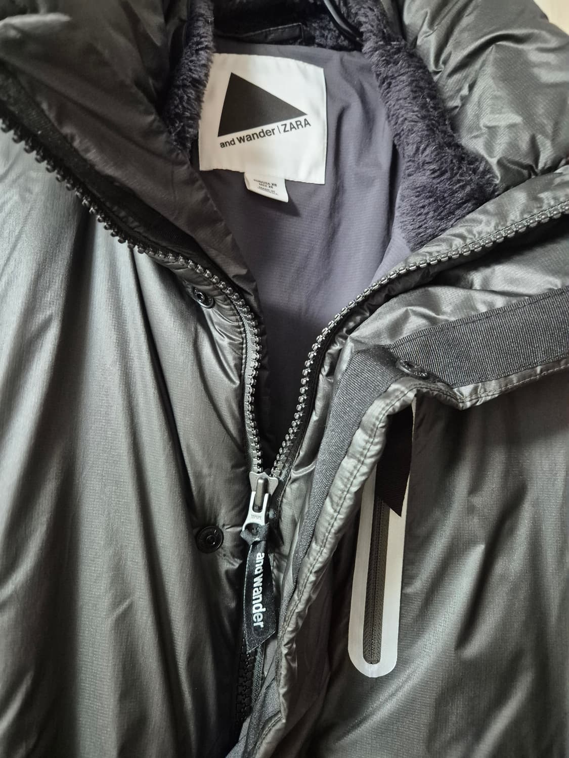 자라 x 앤드 원더 워터 레지스턴트 앤 윈드프루프 다운점퍼 xs 상품이미지4