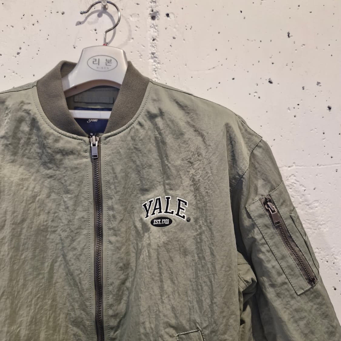 예일 YALE 올리브 MA-1 항공 점퍼 M 새상품 상품이미지2
