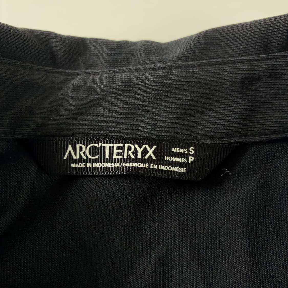 Arc'teryx  아크테릭스 캡티브 LS 블랙 티셔츠  상품이미지4