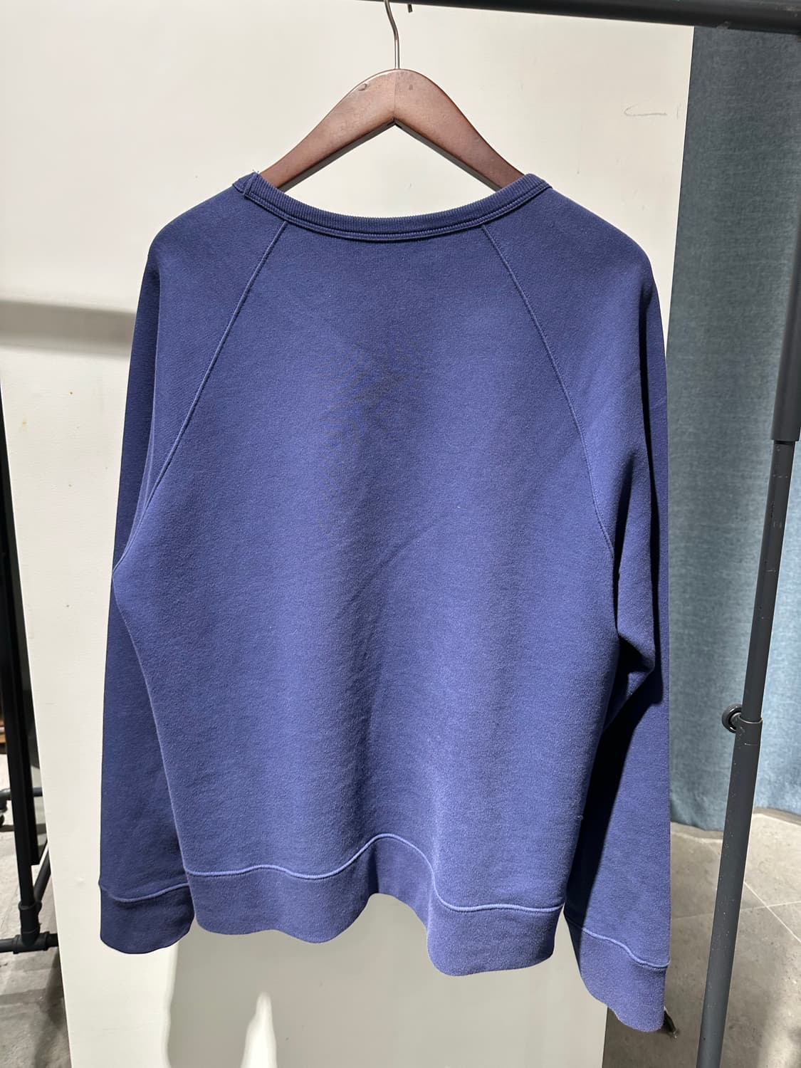 구찌 토끼자수 레글런 맨투맨 상품이미지3