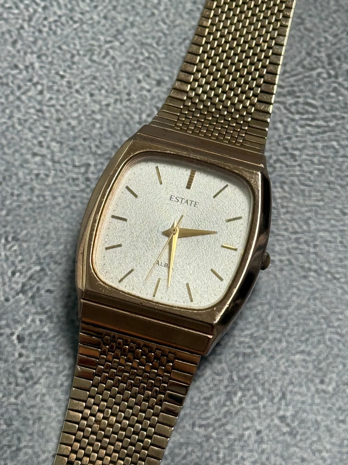 세이코 Seiko ALBA Estate 쿼츠 스퀘어 프로스티드 다이얼  상품이미지3