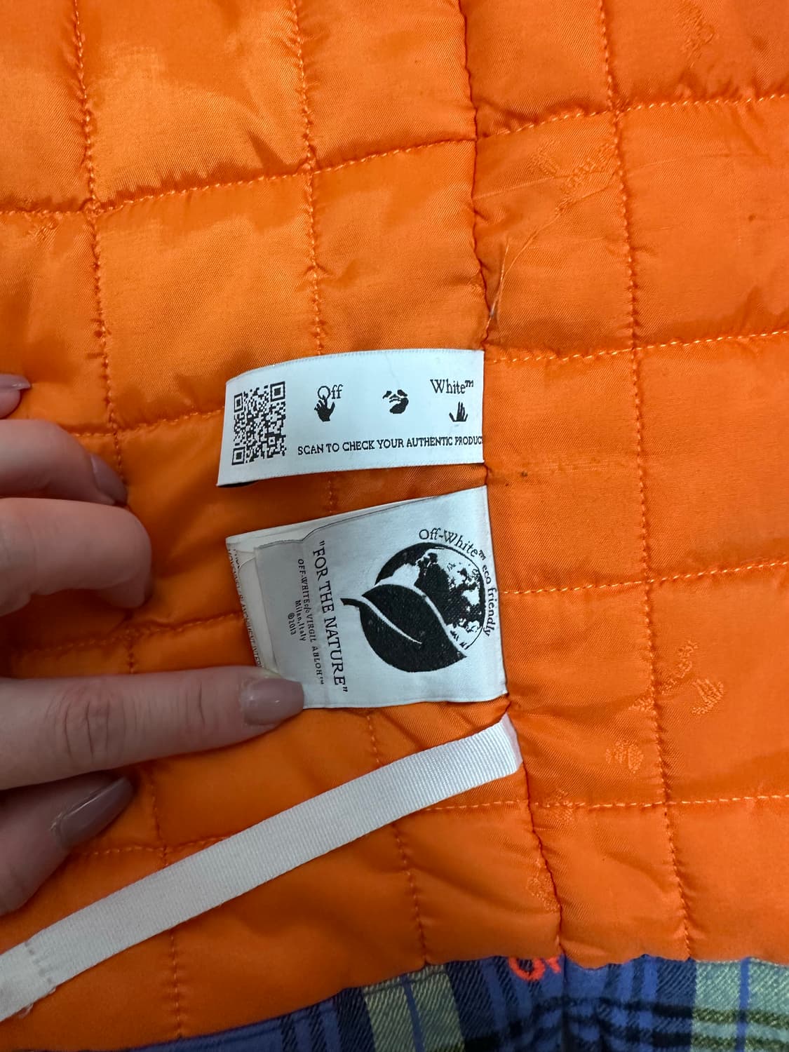 [네고 가능] 오프화이트 플란넬 패딩 상품이미지5