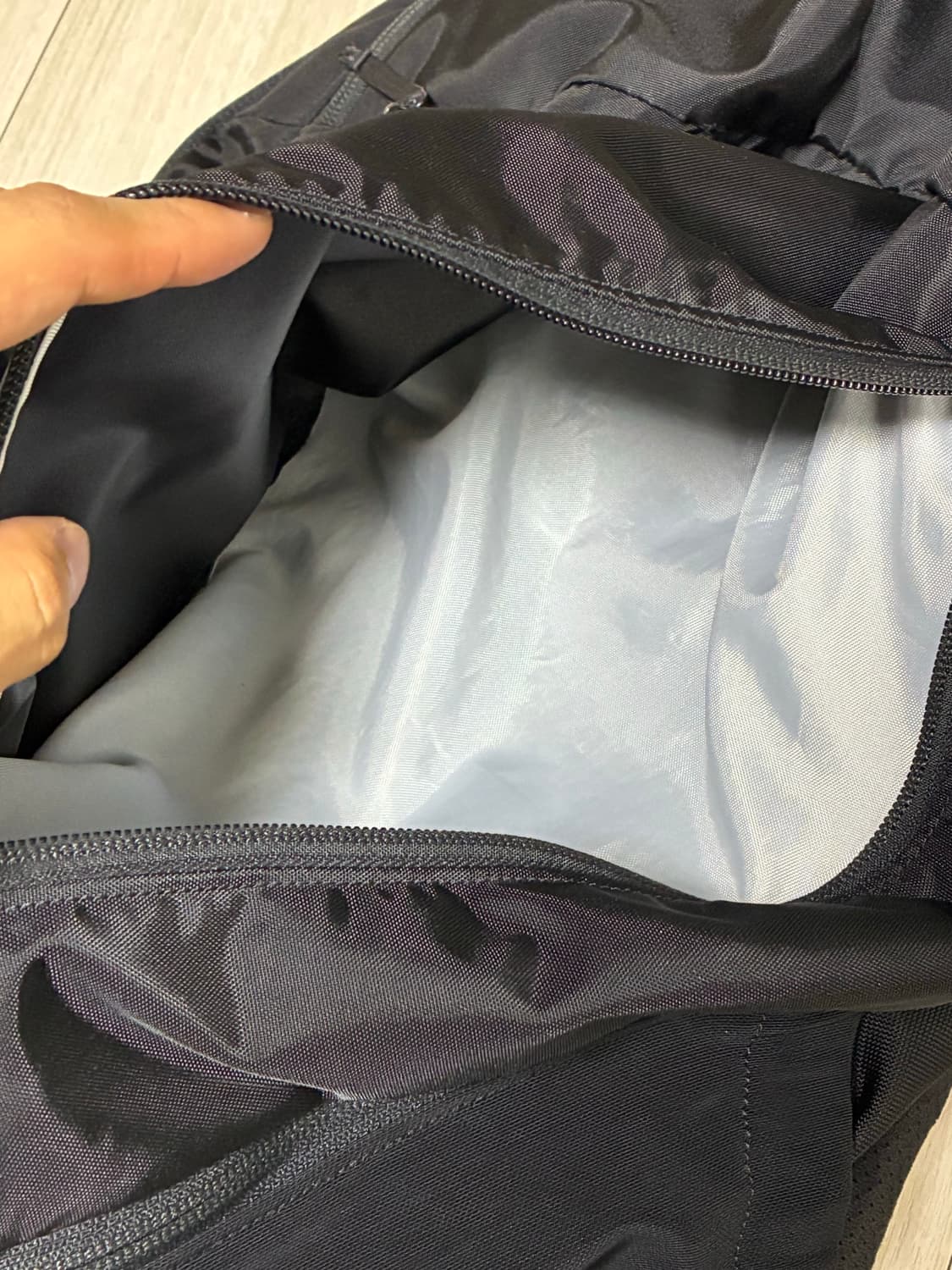 아크테릭스 맨티스 32 블랙 백팩 상품이미지3