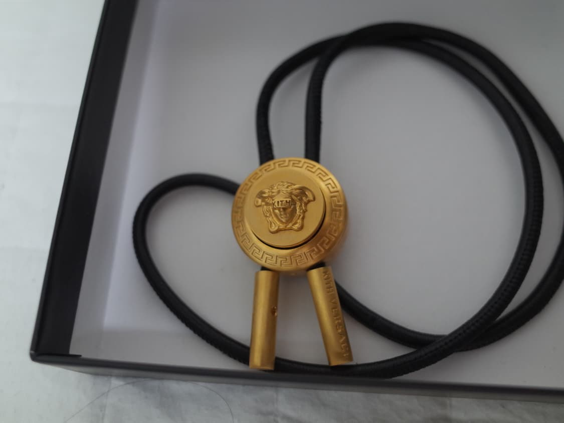베르사체 (VERSACE) x 키스 (KITH) 레더 볼로 상품이미지1