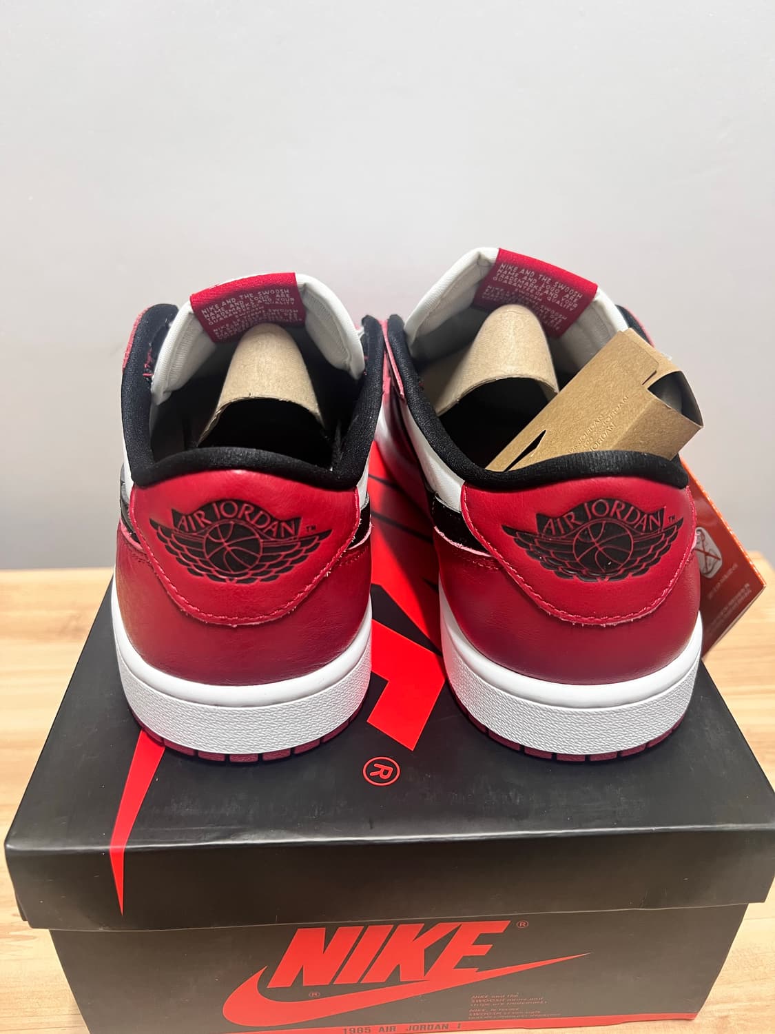 나이키 에어조던1 시카고 OG 로우 상품이미지2