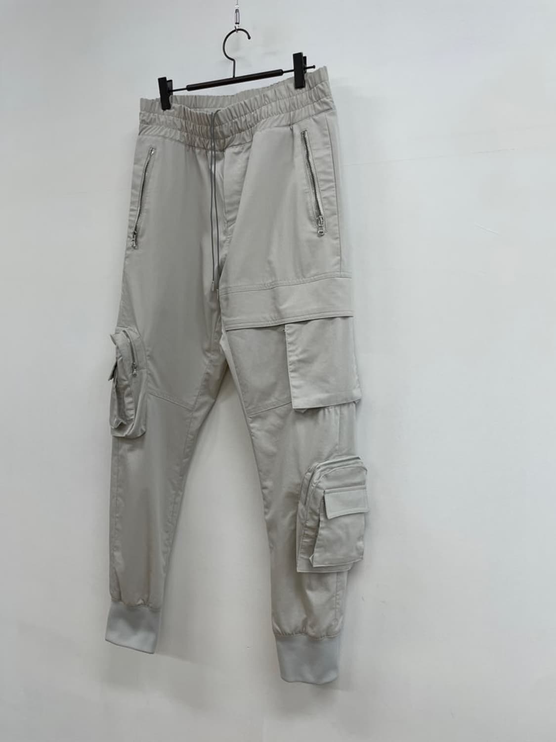 우영미 유틸리티 멀티 카고 조거 팬츠 연그레이 상품이미지1
