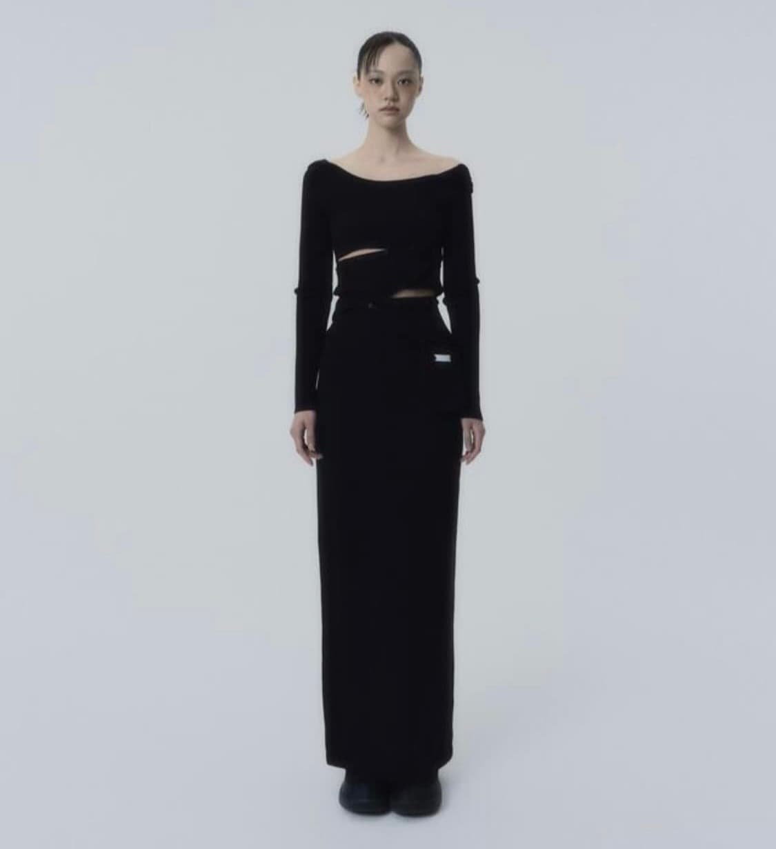 오호스 Fluid Knit Skirt 01/ Black 판매합니다 상품이미지2